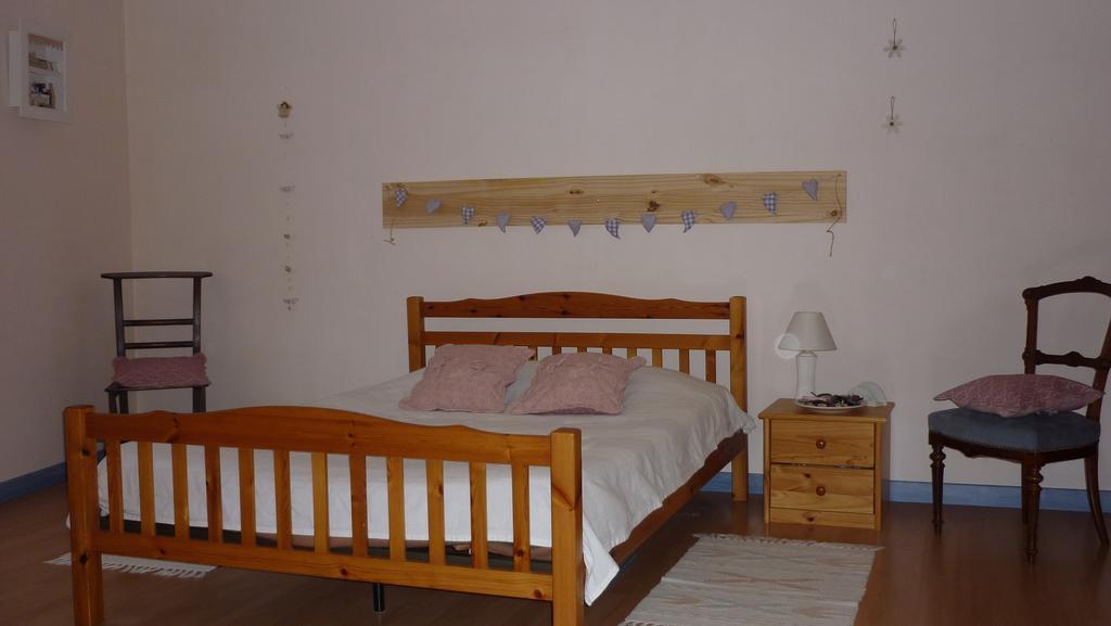 Meuble De Tourisme Le Gilliard Villa Chavanges Værelse billede